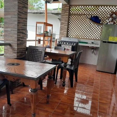 Hotel El Pez Dorado Rio Dulce Town Buitenkant foto
